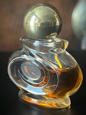Galanos by Galanos Mini Eau de Toilette .2 fl oz/6 ml~Vintage Perfume